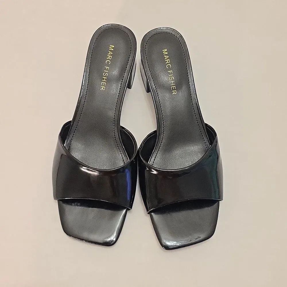 BRAND NEW MARC FISHER MFCYNLEA-C GLOSSY BLACK MULES SANDAL R3 - Picture 2 of 16